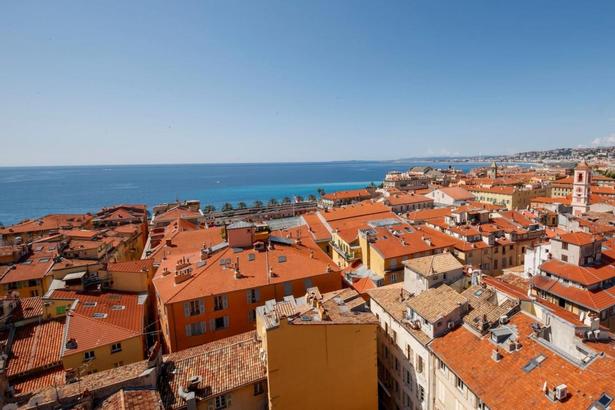 Cœur Du Vieux Nice: Bel Moderne Rénové * Nice